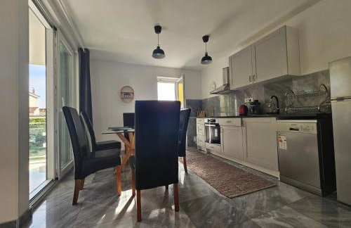 Vila Regina Apartment Rex with Swimming Pool - Photo 76