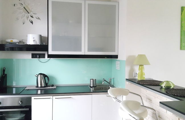 Bastien Studio near Airport - Foto 12