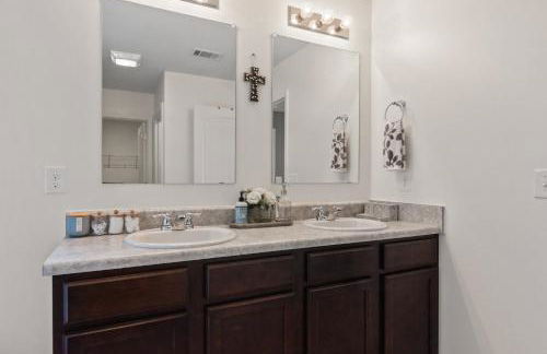 New Bama Retreat Sleeps 8 - Foto 27