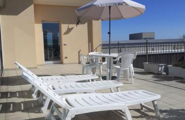 GOLD HOUSE - Photo 25