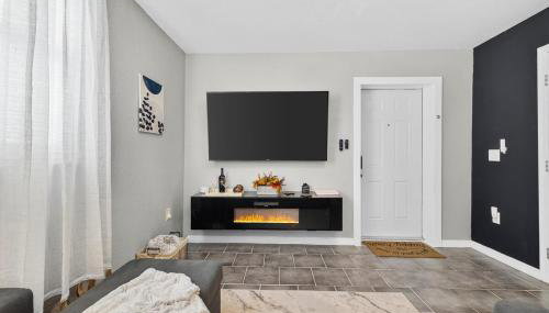 Cozy Guesthouse St Pete, 6 min to DT, Private - Foto 3