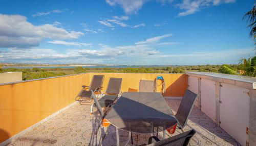 Amazing Apartment In Torrevieja - Foto 4