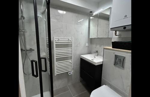 Au Bonheur Du Voyageur - Proche gare routière - Photo 4