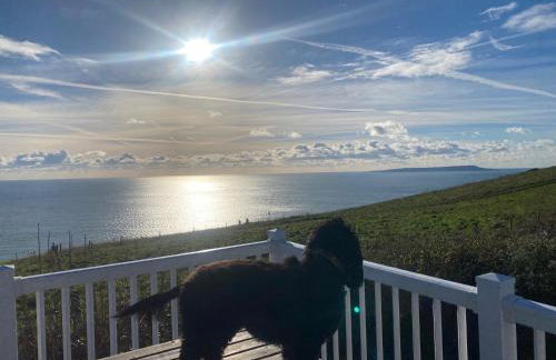 SeaView Sleeps 4to6 Pet friendly Parking - Photo 41