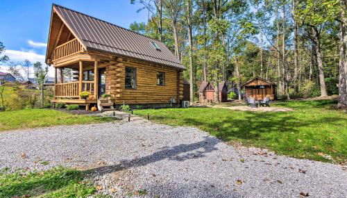 Peaceful Creekside North Studio with Fire Pit - Photo 3