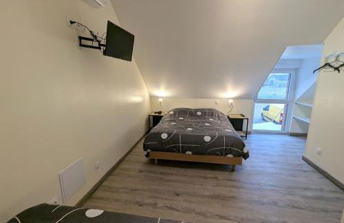 Gîte convivial avec climatisation, 4 chambres, terrasse, parking - 6 pers. - FR-1-590-567 - Foto 10