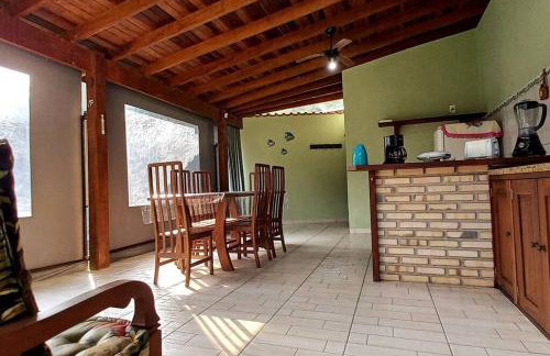 Casa com cachoeira-rio no quintal - Foto 24