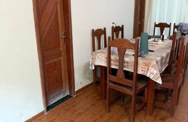 Casa em Benfica oito Pessoas no mínimo - Foto 5