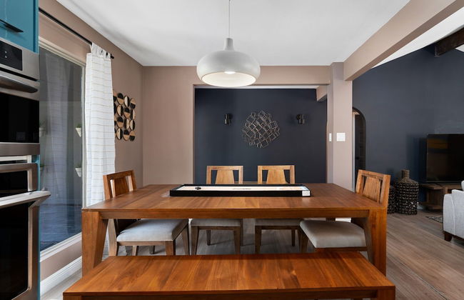 Sinatra Fun 5BD Home Huge Pool Game Room - Foto 46