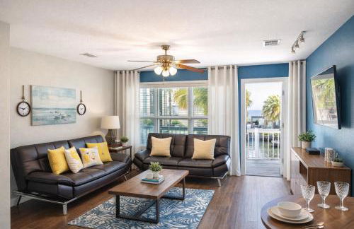 Waterfront Home, Short Walk to Beach, Deck/Balcony - Foto 26