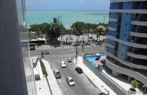 NA BEIRA MAR DE PAJUCARA- EDIF NEO- APARTAMENTO QUARTO E SALA- TEM VARANDA - VISTA LATERAL DO MAR- RUA JULIO PLECH FILHO 60 ESQUINA COM AVENIDA DOUTOR ANTONIO GOUVEIA - CONSUMO ELETRICO É PAGO No CKECK-OUT 1KWH É 1,35 REIAS - Foto 20