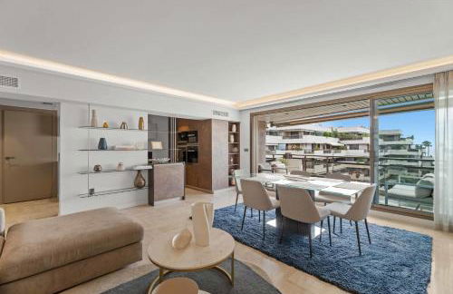 REF 1244 - Cannes Back Croisette - Sea view apartment for rent - Photo 6