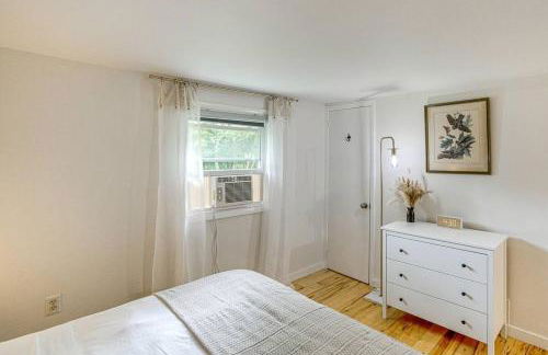 Private cottage close to shopping dining and skiing - Foto 14