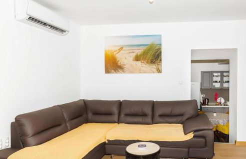 Gorgeous Home In Desne With Wifi - Foto 16