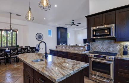 Movie Theater, Game Room, Pool, Hot Tub, & Views Villa Toscana by Avantstay - Foto 22