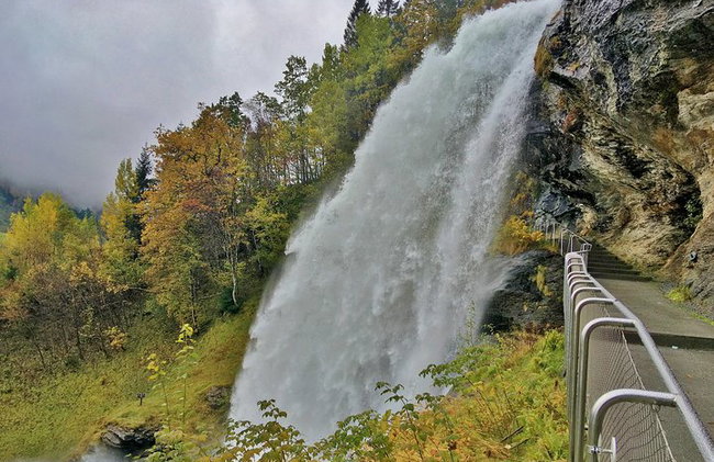 AMAZING HARDANGER FJORD: Private guided round trip from Bergen, 10 hours - Photo 49