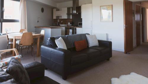 Lovely 2-Bed Flat Glasgow Harbour FREE parking - Pass the Keys - Foto 4, Other