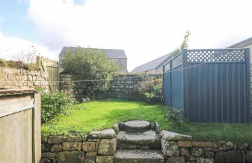 Swallows Nest - Photo 27