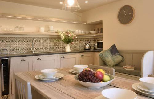 Beautiful 2 Bed Cottage in heart of Newton Ferrers - Foto 28
