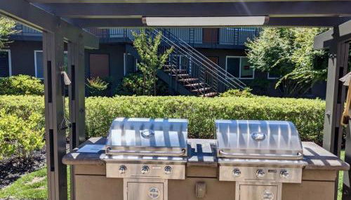 Downtown-King Bed-Top Floor-Parking-Wi-Fi - Foto 3