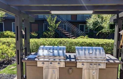 Downtown-King Bed-Top Floor-Parking-Wi-Fi - Foto 3