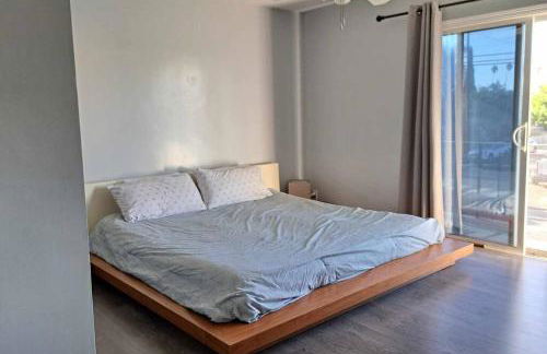 2bdr Bluff Heights Condo walking distance to beach - Foto 9