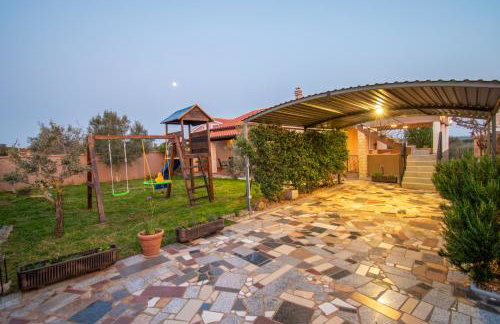 Holiday Home Enard with Jacuzzi by Istrabook - Foto 28