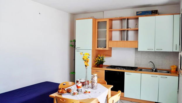 Leuca 1 in Leuca With 2 Bedrooms and 1 Bathrooms - Foto 5, Habitación