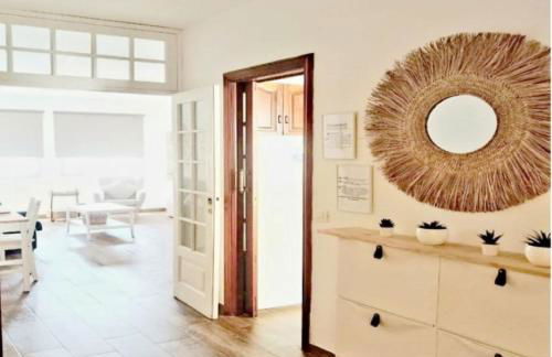 Escapada Deluxe con Wifi 2 Hab 2 Baños con Cocina & SmartTV cerca de Todo - Foto 2