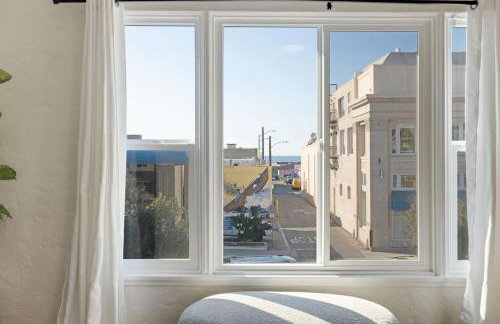 At Hermosa Ave and Pier Ave- C - Foto 2