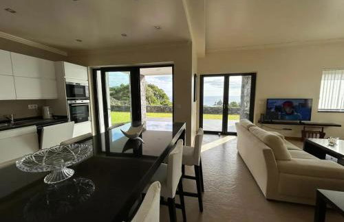 Charming house with garden in Angra do Heroísmo - Photo 19