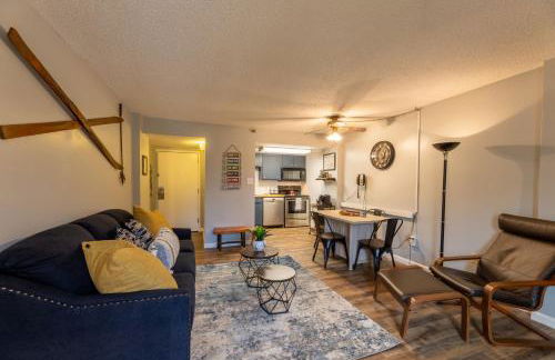 Snowshoe Ski-in & Ski-out at Silvercreek Resort - Family friendly, jacuzzi, hot tub, mountain views - Foto 5