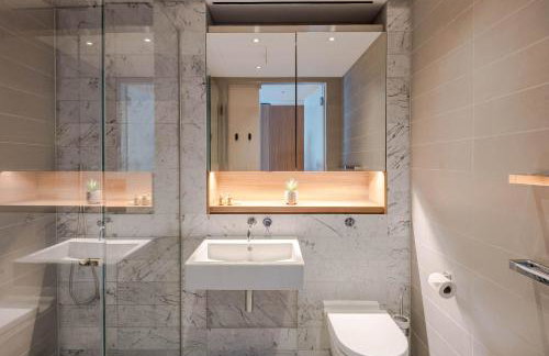 Soho 2-Bed Penthouse - AC - Sleeps 6 - Photo 15