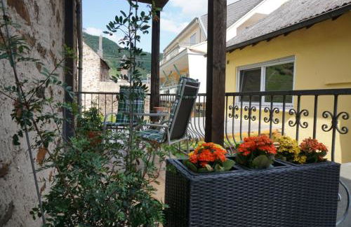 Weingut Göbel-Schausten - Foto 4