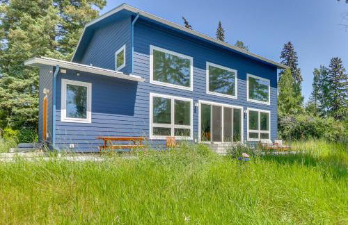 Columbia Falls Home with Patio Near Glacier NP! - Foto 2