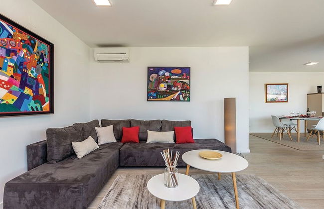 JAZZ at Rova Apartment Lun - Photo 11