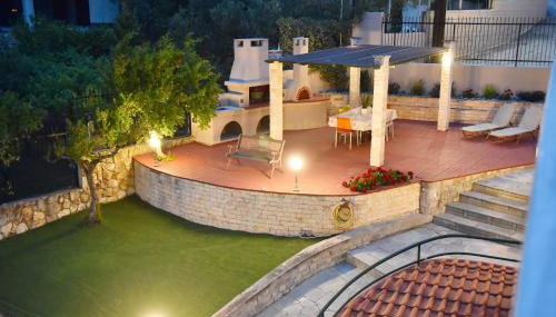 Palio Suites - Photo 5, Garden, Garden view