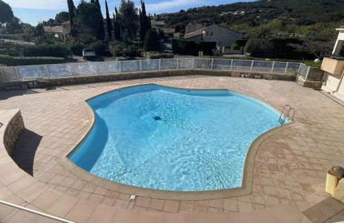 Studio 24m2 - parking - clim - piscine - mer à 100m - Foto 16