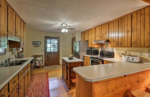 Lakefront Milledgeville Cabin Private Dock, Porch - Foto 7