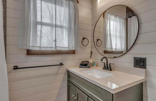 Modern Tiny Home Wraparound Deck - Foto 27