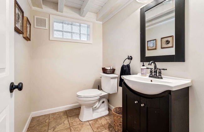 Good Tidings Stay for 8! - Photo 38