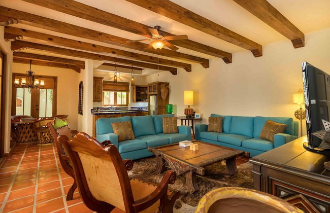 Casa De La Alegria 3BR by Casago - Photo 9