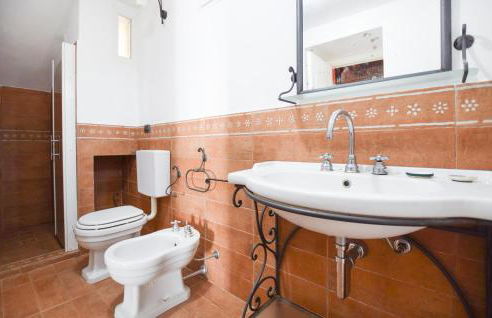 4 Bedroom Gorgeous Home In Satriano - Foto 31