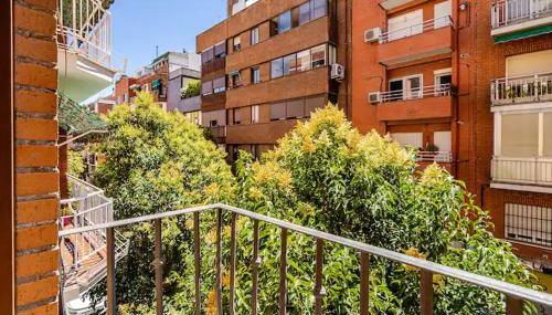 Balcón con luz natural - Foto 4