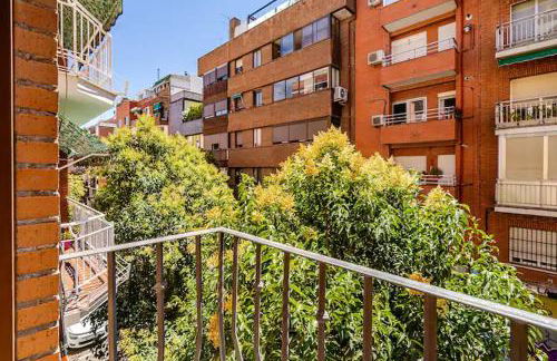 Bien situado y cómodo - Photo 9