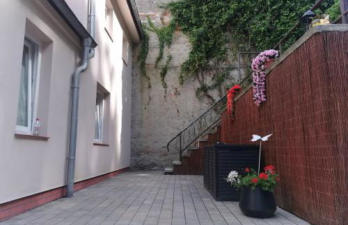 Under the Hill 3 - Foto 27