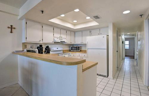 Beachfront Resort Condo with Panoramic Ocean Views! - Foto 9