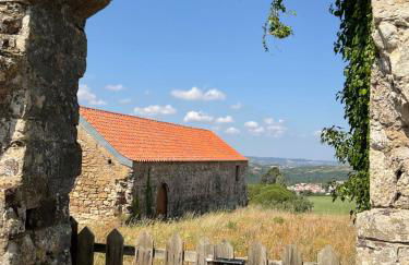 2BR Farmhouse with Swimming Pool, By TimeCooler - Photo 64