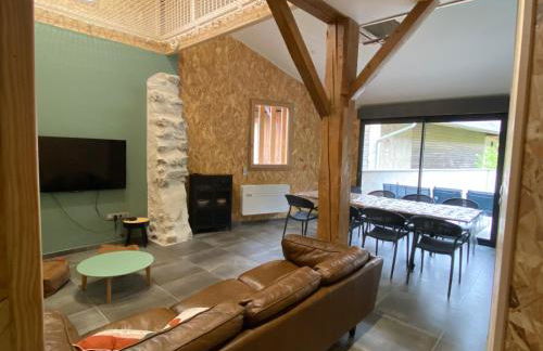 Grange rénovée, 6 minutes du Lac d'Annecy vue sur le Mont-Blanc - Foto 2