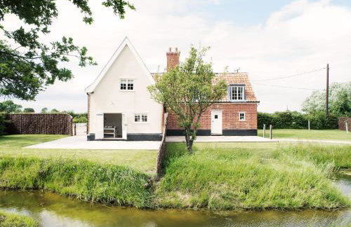 The Cross Wing by The Suffolk Cottage Collection - Foto 8